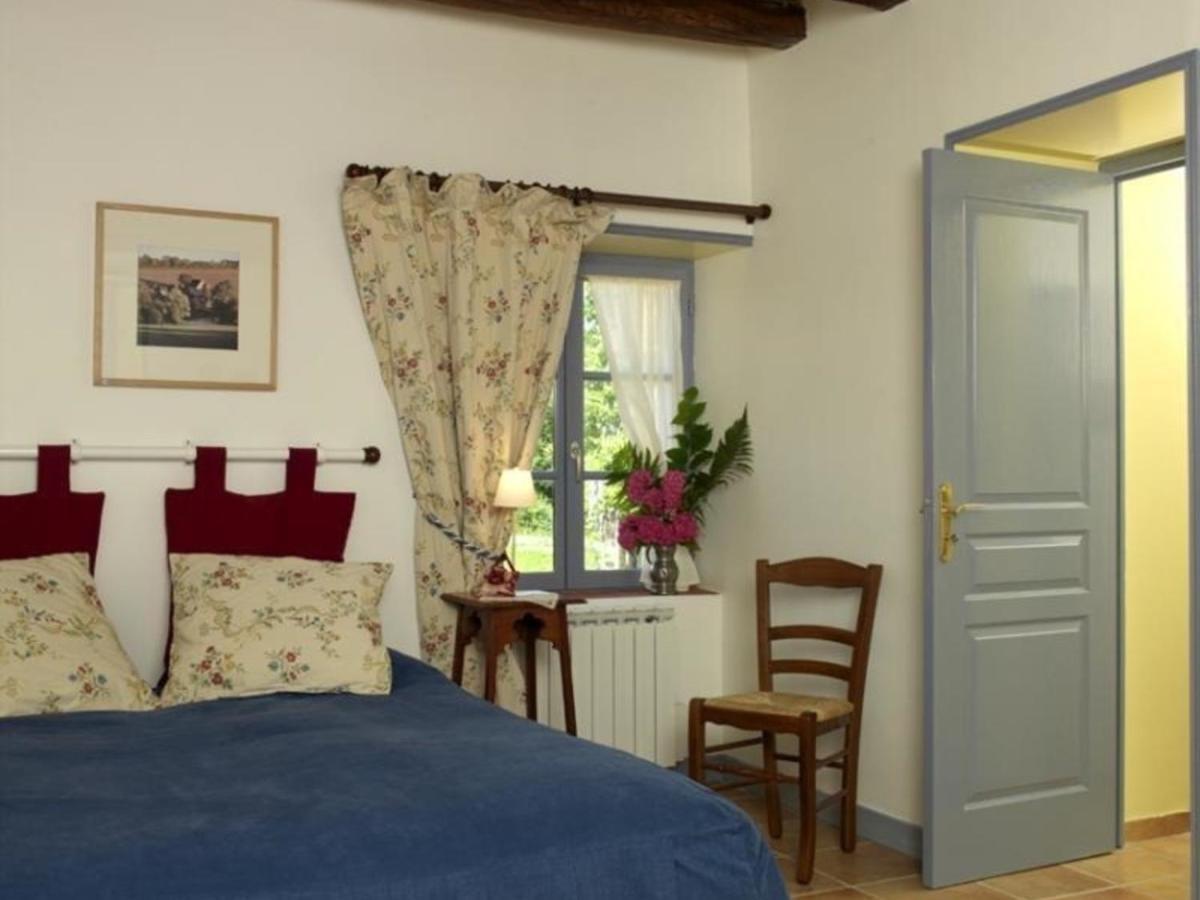 Gîte Pervenchères, 4 pièces, 6 personnes - FR-1-497-49 Extérieur photo