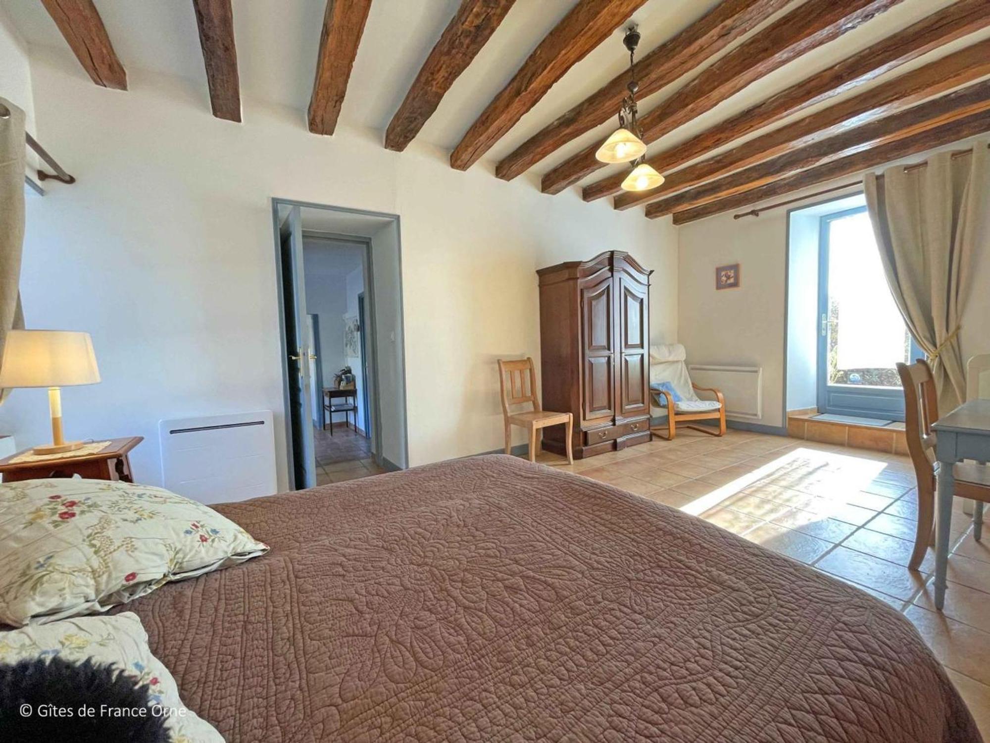 Gîte Pervenchères, 4 pièces, 6 personnes - FR-1-497-49 Extérieur photo
