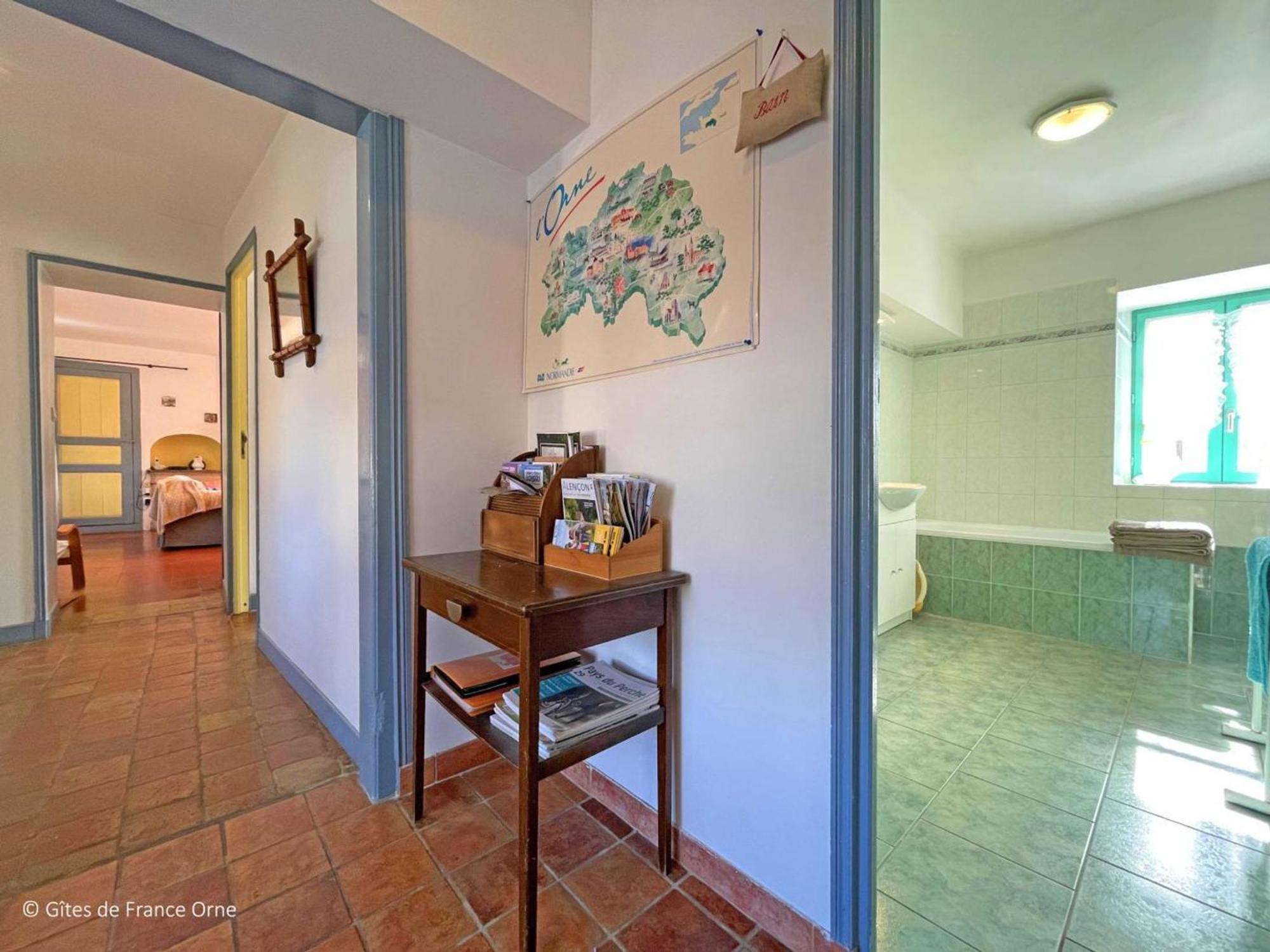 Gîte Pervenchères, 4 pièces, 6 personnes - FR-1-497-49 Extérieur photo